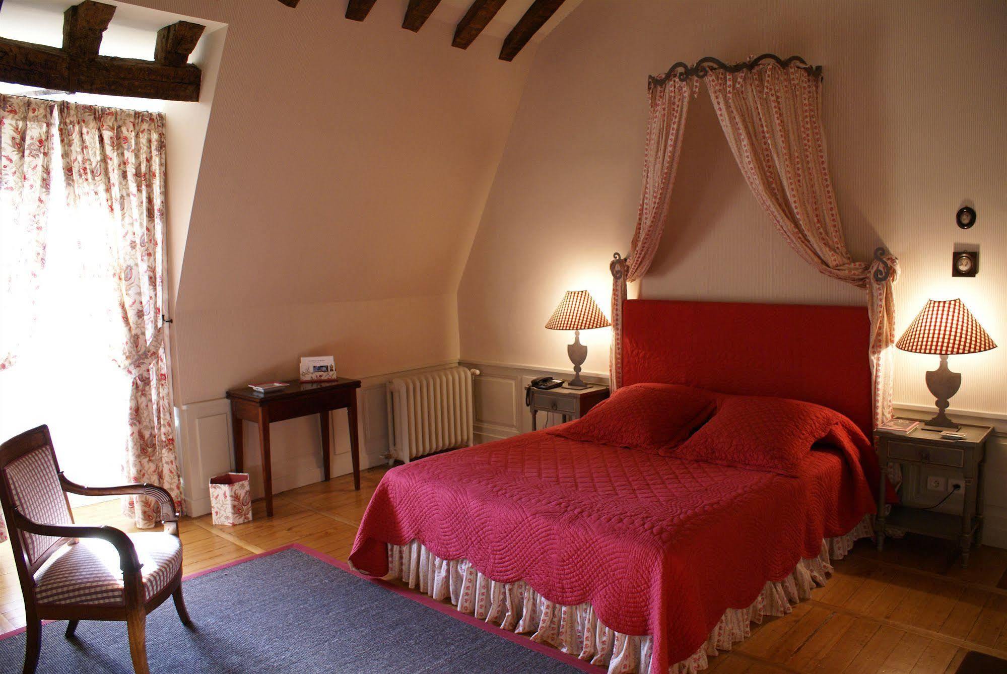Chateau De Reignac Hotell Exteriör bild